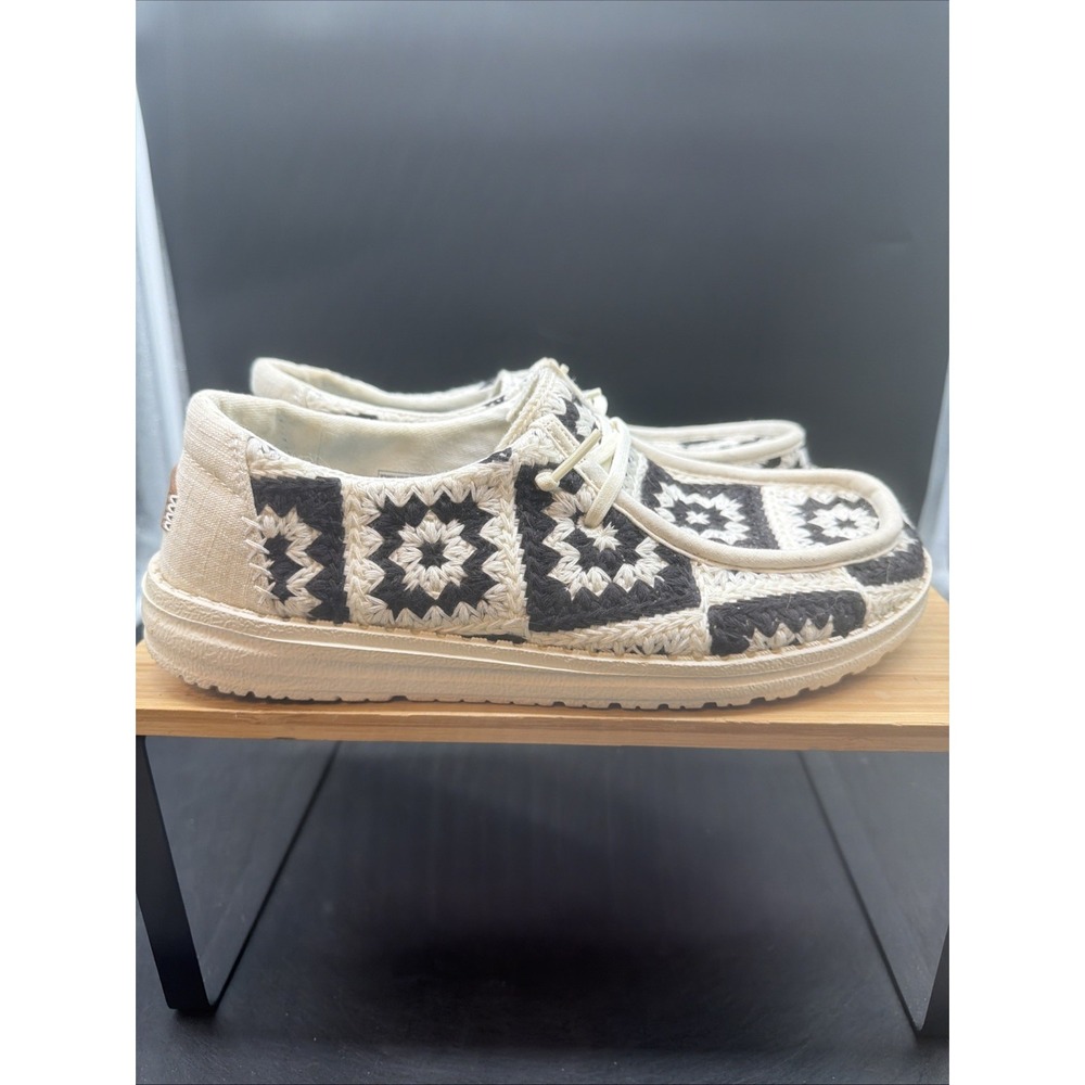 Hey Dude Wendy Cottage Crochet Black Multi Slip On Shoes Sneakers - Women's 7
